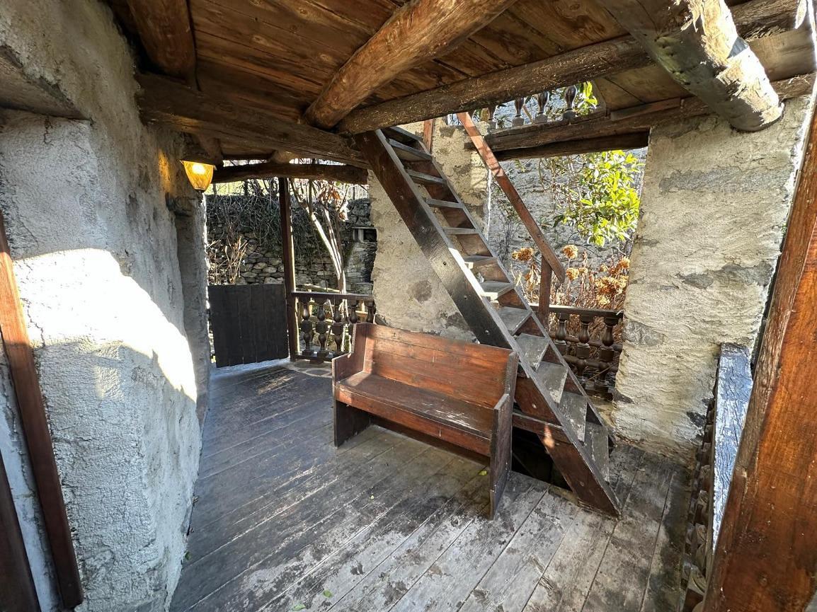 House for sale in Lombardy, €65.000 · 205 m² · Lombardy, photo 7