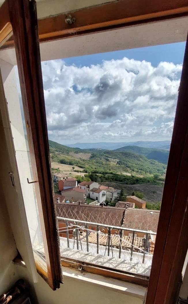 House for sale in Molise, €70.000 · 75 m² · Molise, photo 1