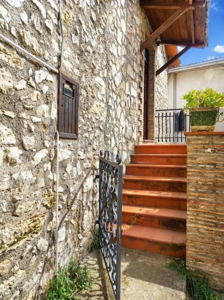 House for sale in Umbria, €95.000 · 110 m² · Umbria, photo 7