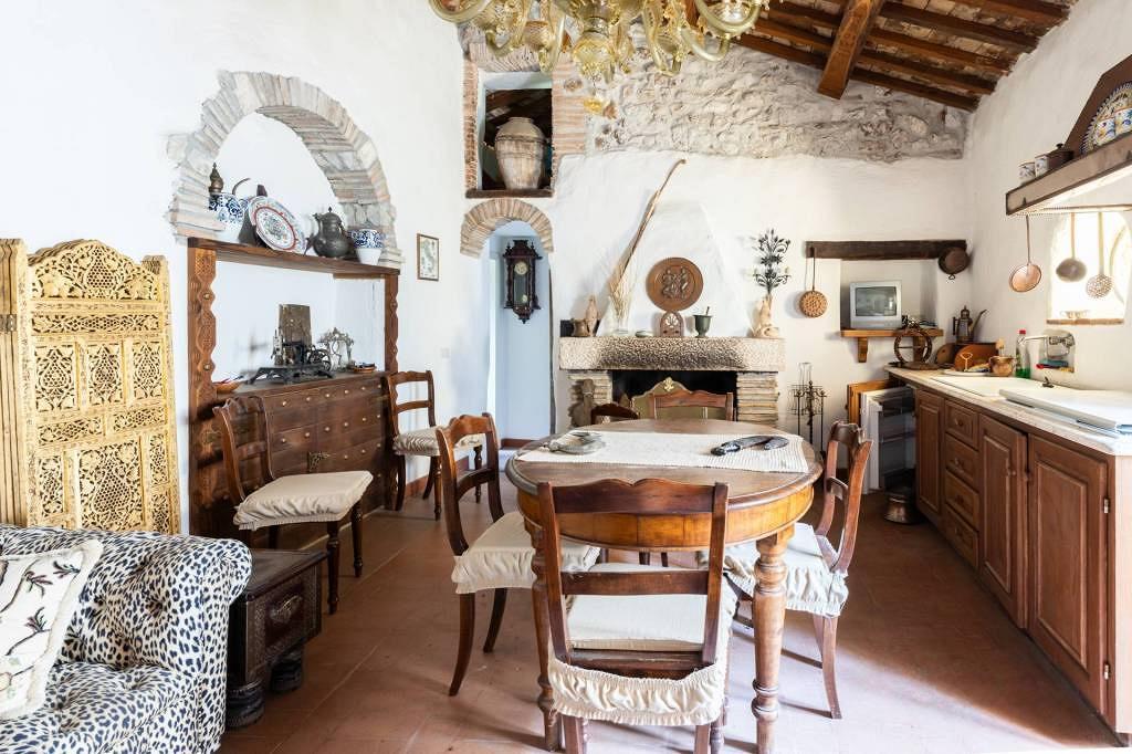 House for sale in Lazio, €78.000 · 95 m² · Lazio, photo 1