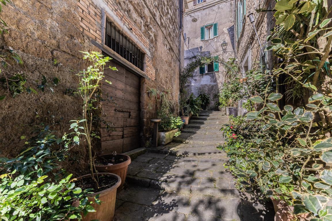 House for sale in Lazio, €28.000 · 71 m² · Lazio, photo 7