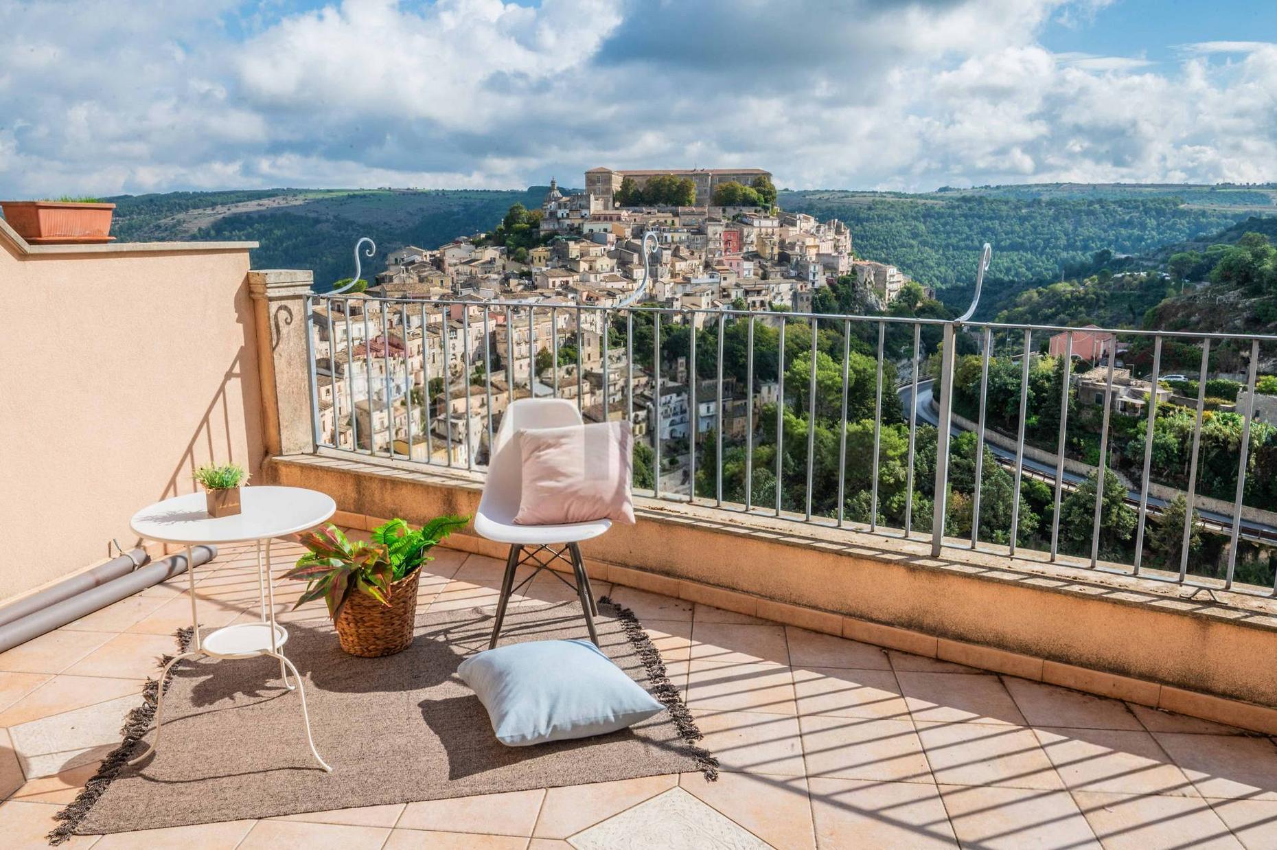 House for sale in Sicily, €69.000 · 52 m² · Sicily, photo 1